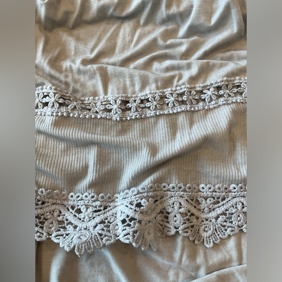 POL Light Gray Lace Accent Blouse - Picture 6 of 6